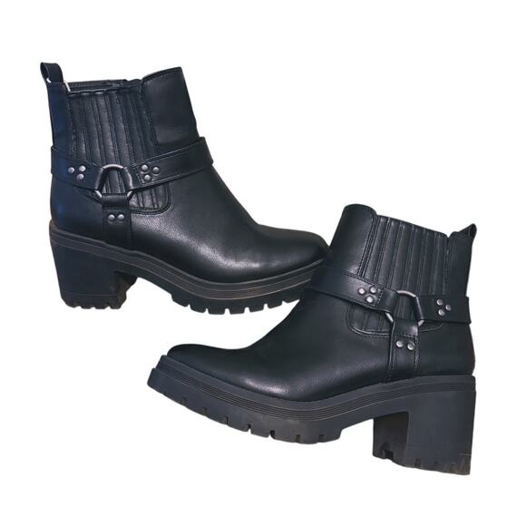 Sincerely Jules Combat Ankle Boots Black Moto Style 9M Utility Goth Grunge Y2K - Picture 2 of 10